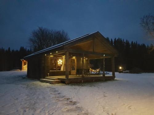 Kil Cabin | Pet-Friendly Stordrågen: Guest Rated 9/10 with Breakfast