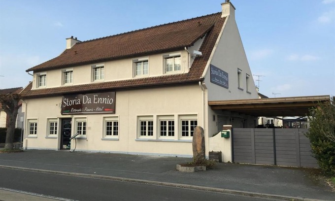 Saint-Quentin-en-Yvelines Hotel | Comfortable Storia Da Ennio: Pet-Friendly & Family-Loved