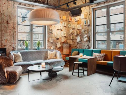 Sundbyberg Hotel | Discover Story Hotel Signalfabriken - Pet Friendly Oasis