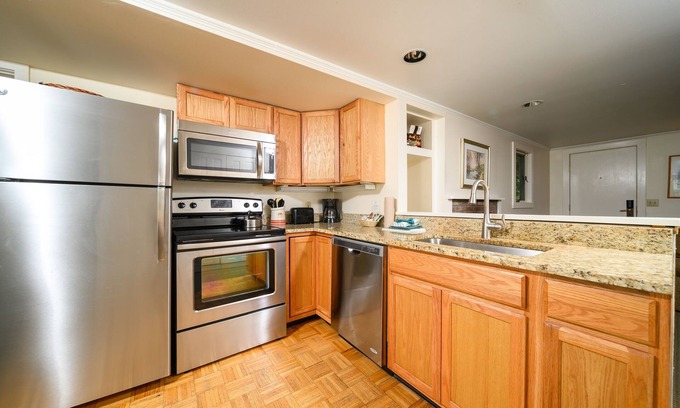 Stowe Area Resort | Discover Stoweflake Mountain Resort & Spa: Top Amenities Await