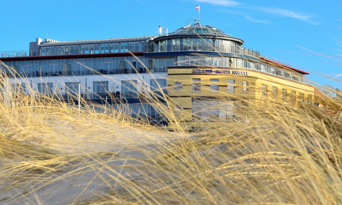Warnemuende Hotel | Relax at Strand-Hotel Hübner: 4-Star Bliss Awaits