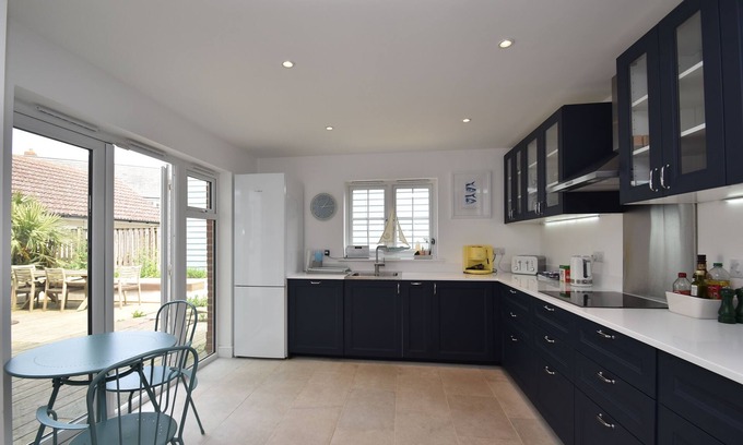 Camber House | Welcome to Strand House: A Family-Friendly Getaway