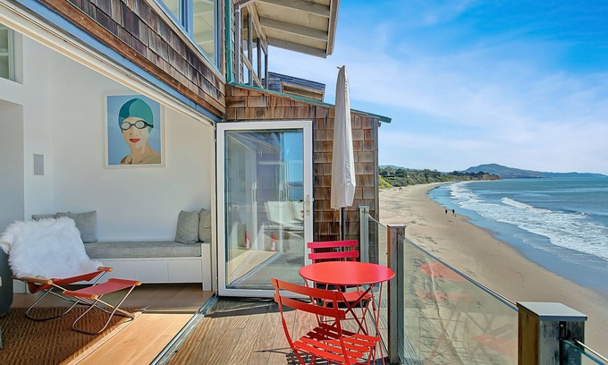 Summerland House | Oceanfront Bliss at Strand Hus: Guest Rated 10/10