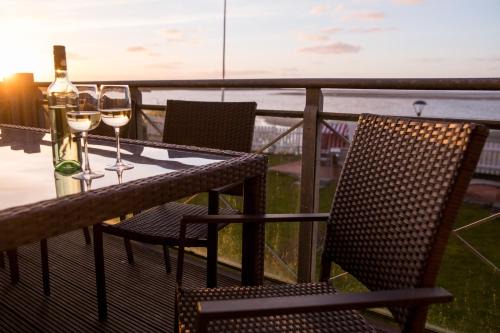 Wittduen Apartment | Oceanfront Strand Residenz Amrum: 4-Star Guest Rated Escape
