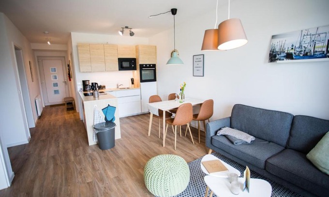 Wremen Apartment | Oceanfront Strandchalet Elmo II - Rated 8.8/10 for Families