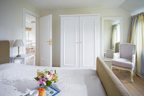 Falshoft Apartment | Relaxing Strandhaus Falshöft with Oceanfront Views