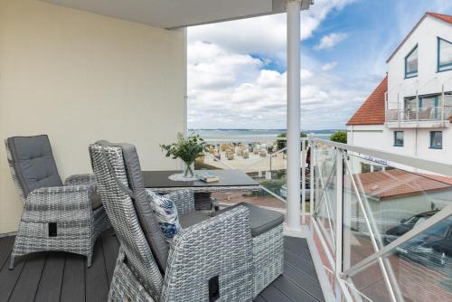Laboe Apartment | Oceanfront Strandhotel 18: Family-Friendly Getaway