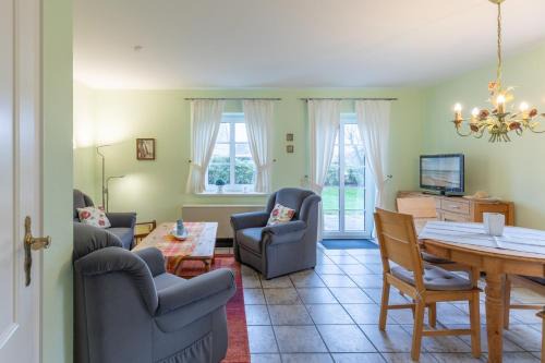 Norderhafen Apartment | Pet-Friendly Strandläufer with High Guest Ratings at 8.8