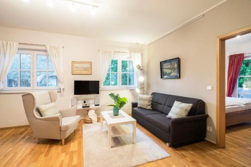 Ostseebad Ahrenshoop Apartment | Enjoy a Family-Friendly Stay at Strandleben 03