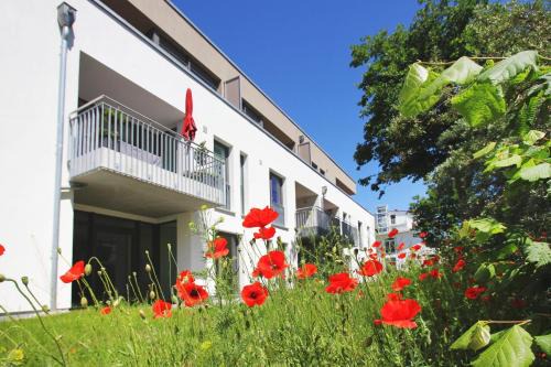 Binz Apartment | Stylish Binz Apartment with Balcony Near the Beach