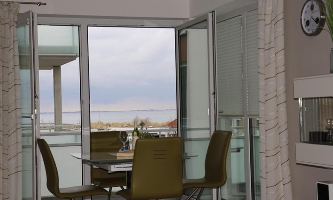 Steinwarder Apartment | Oceanview Retreat at Strandquartier 10 - Rated 9/10
