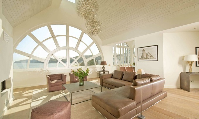 Binz Apartment | Experience Strandschloss Binz Penthouse Royal Beach Retreat