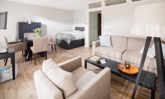 Norderney Apartment | Unwind at Strandzeit 10: Oceanfront Bliss Awaits You