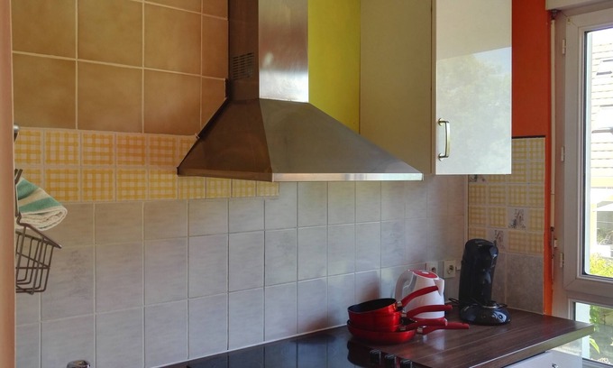 Robertsau Apartment | Stylish 2-Room Retreat in Strasbourg-Robertsau, Near Park