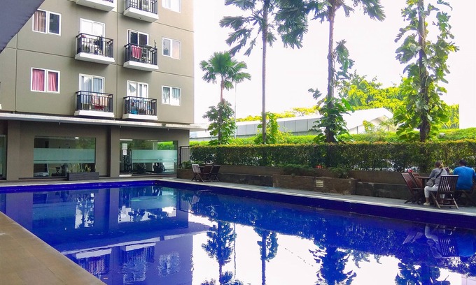Sunter Apartment | Smart Studio at Sunter Park View with Pool & Kitchen