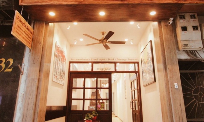 Đien Bien Hotel | Street-View Balcony Room in Hanoi's Old Quarter