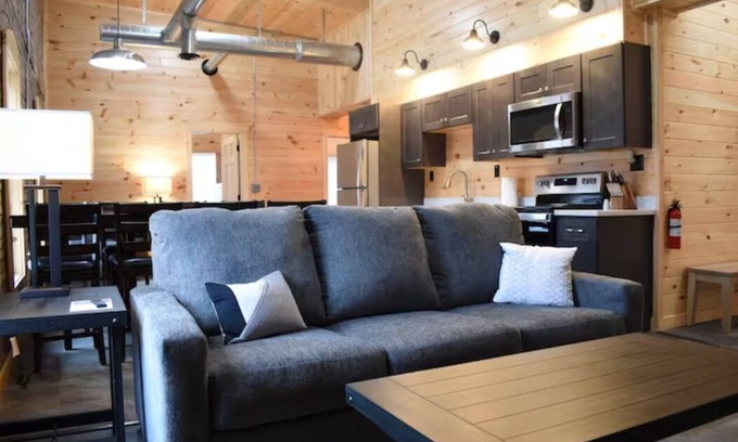 Pulaski Apartment | Family-Friendly Streetview Unit 2 in Pulaski, NY