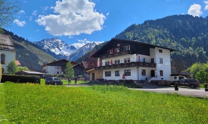 Bichlbach Apartment | Mountain Retreat - Haus Almrausch Holiday Apartments