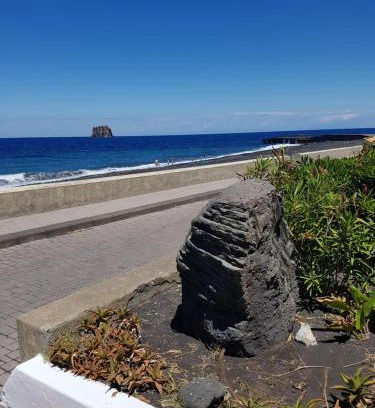 Stromboli House | Oceanfront Bliss at Stromboli Vacanze - Guest Rated 10/10