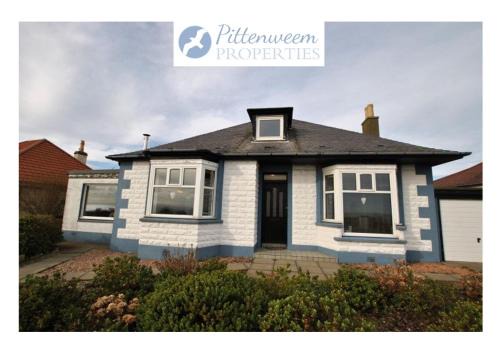 Pittenweem House | Stronvar: Coastal Home with Breathtaking Sea Views