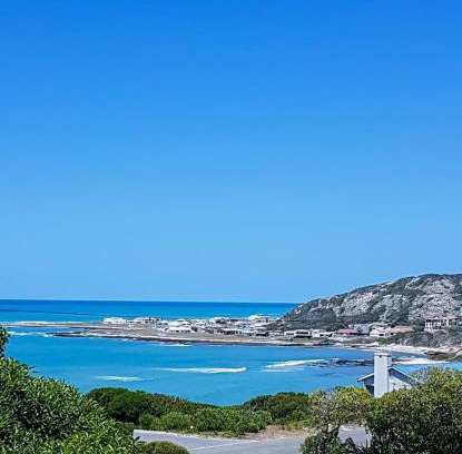 L'Agulhas House | Oceanfront Retreat at Struispaleis: Rated 9.3 by Guests