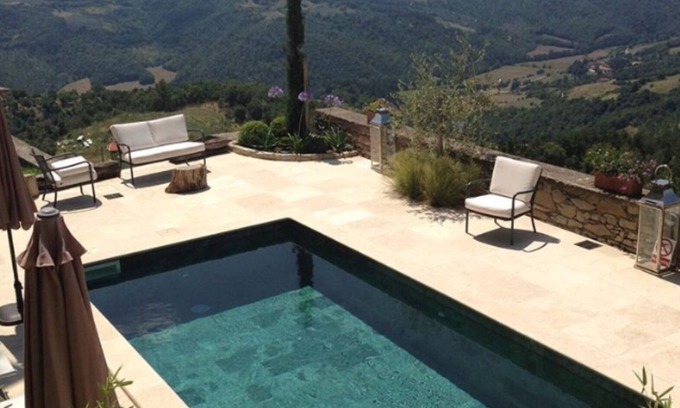 Monte Santa Maria Tiberina House | Stunning Luxury House (Lower 2 Floors) with Amazing Views & Pool in green Marble
