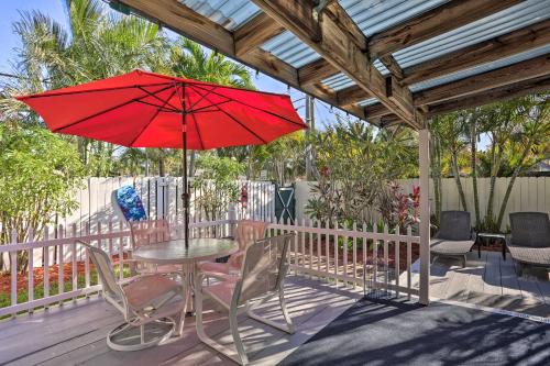 Beau Rivage West Apartment | Cozy Stuart Apartment with Patio by St Lucie River