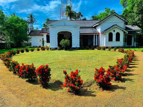 Tangalle Villa | Elegant Stuart House Tangalle with Ocean View & Pool