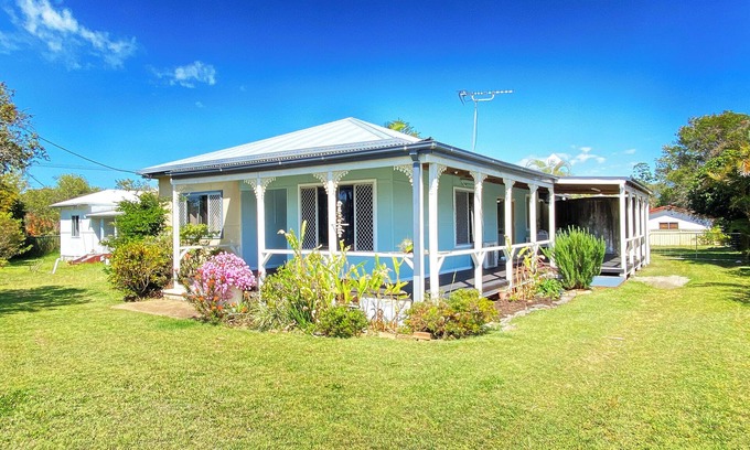 Stuarts Point House | Pet-Friendly Stuarts Point Holiday Home with Pool & Ocean View