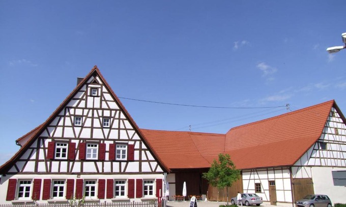 Stubersheim Hotel | Exceptional Stubersheimer Hof: Family-Friendly Retreat