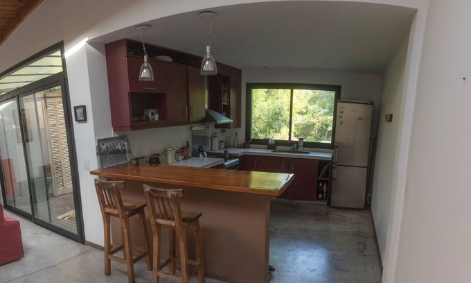 Tigre Bed & Breakfast | Cozy Student Room in Tigre with Garden and Pool Access