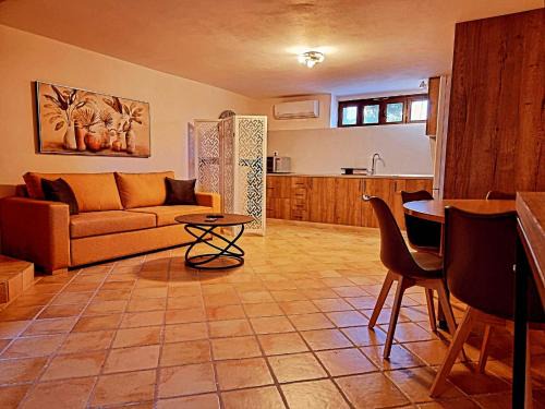 Galaxidi Apartment | Guest Rated: 10/10 Studio Αυξώ Afxo with Ocean View