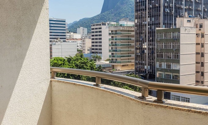 Zona Sul Apartment | Cozy Studio with Double and Single Bed, Pet Friendly