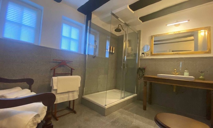 Grebenstein Apartment | Cozy Studio for 2 at Villa Dornröschen in Grebenstein