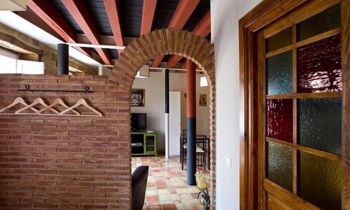 Haro Apartment | Family-Friendly Studio in Haro, La Rioja with Spa Access