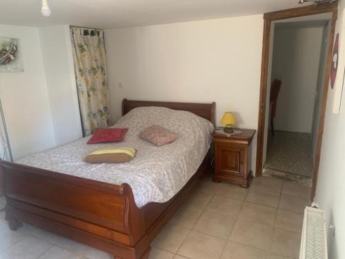 Chamouilley Apartment | Cozy Studio for Families - Rated 7.9/10 by Guests