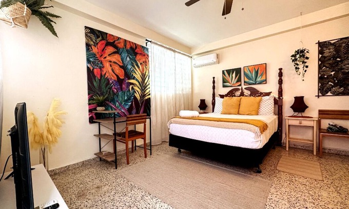 Miramar Apartment | Top-Rated Studio Apartment with Pool in Miramar