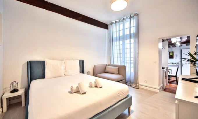 Saint-Germain-l'Auxerrois Apartment | Studio 2pers#Saint Germain#Musée du Louvre