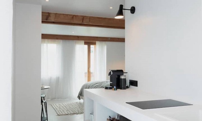 Lauben Apartment | Explore Studio 3 - S4 Design Studios with Child-Friendly Amenities