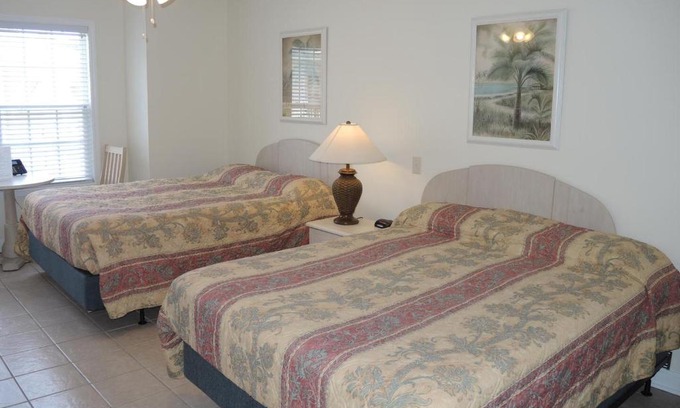 Calabash Apartment | Budget-Friendly Studio 3009L at Brunswick Plantation Resort