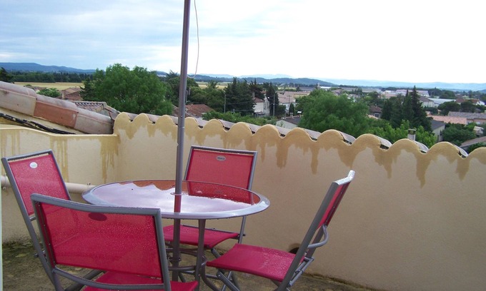 Cleon-d'Andran Apartment | Inviting Studio with Terrace & 180° Views for 4 Guests