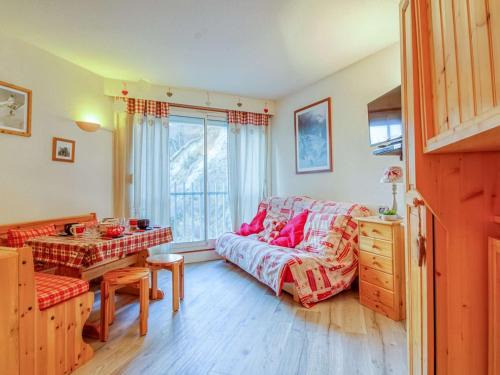 Bareges Apartment | Cozy Studio with Mountain View Near Ski Slopes and Thermes