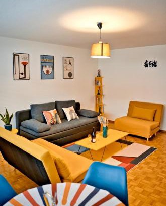 Territet Apartment | Studio Steps from the Lake with Oceanfront Views