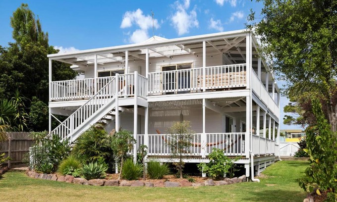 Cape Woolamai House | Discover Studio 54 Cape Woolamai - Pet & Child Friendly Retreat