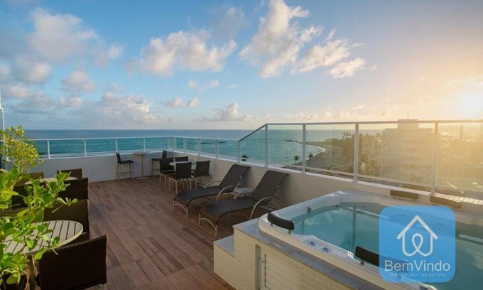 Piata Apartment | Beachside Studio with Ocean View at Piatã - Family Friendly