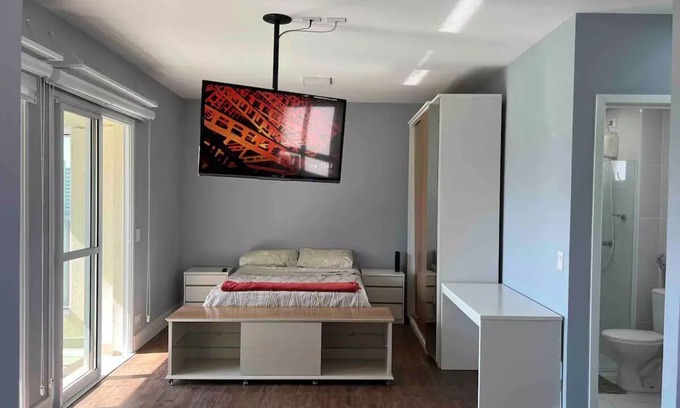Zona Leste Apartment | Cozy Studio Anália Franco: Ideal for Families & Pets