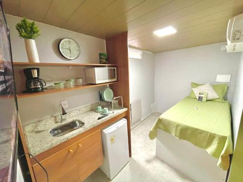 Macae House | Independent Suite with Air, Wifi & Smart TV - 10/10 Rating