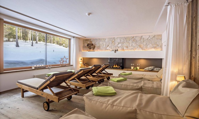 Armentarola Apartment | Cozy Studio Apartment “Ciasa ai Pini 209” with Sauna & Views