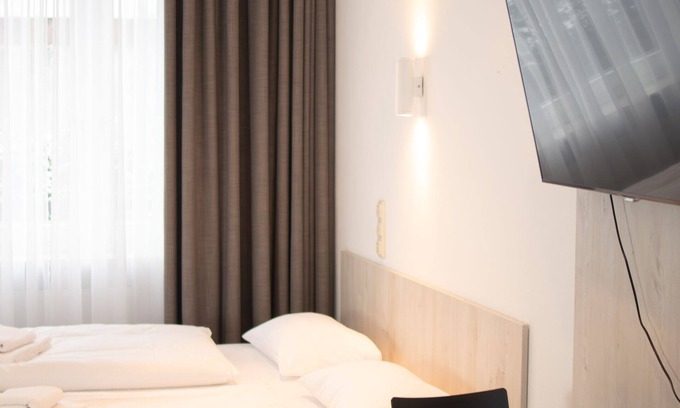Prien am Chiemsee Apartment | Accessible Studio Apartment with Kitchen & Pet-Friendly Perks