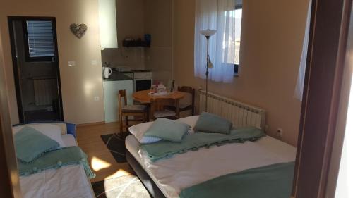 Ogulin Apartment | Pet-Friendly Studio Apartment Salopek - Guest Rated 9.4
